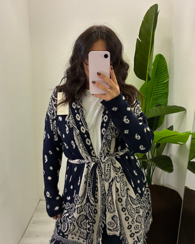 Cardigan Bandana