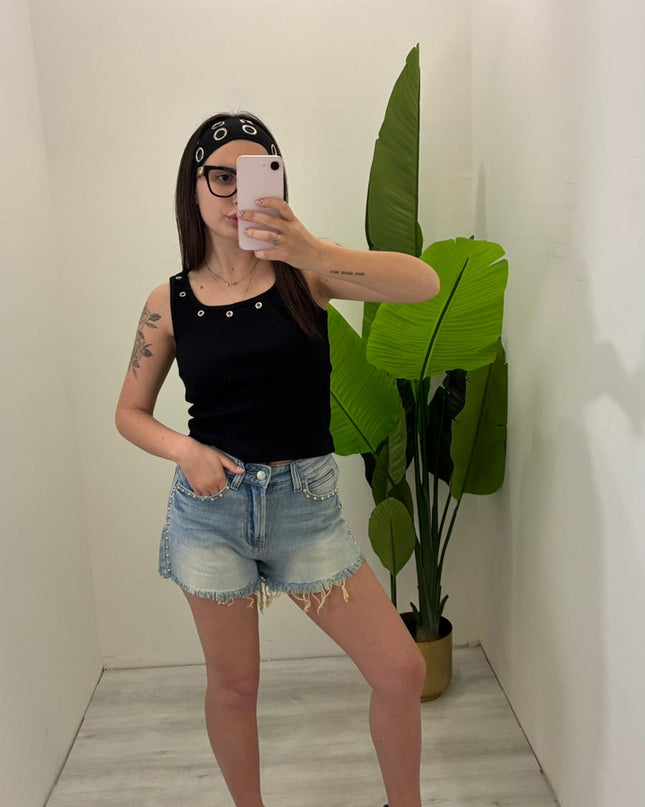 Shorts April