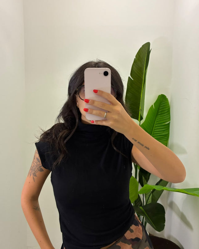 T-shirt Icon
